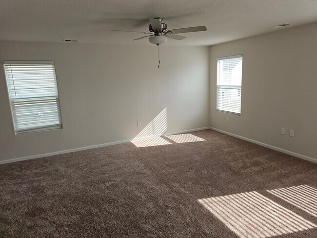 Building Photo - Brand New 3BR Home Minutes from the Airport