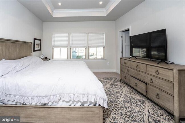 Building Photo - 3464 Sunset Ridge Dr