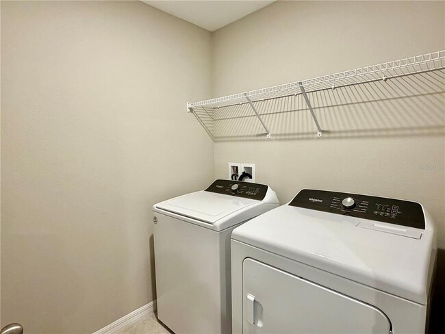 Building Photo - 5921 Sailor Coast Wy