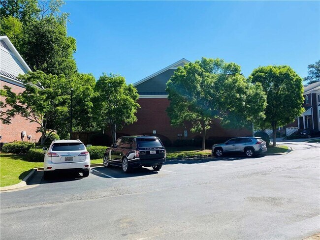 Building Photo - 12866 Deer Park Ln