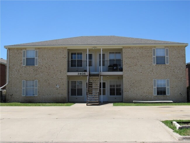 Primary Photo - 3405 Toledo Drive