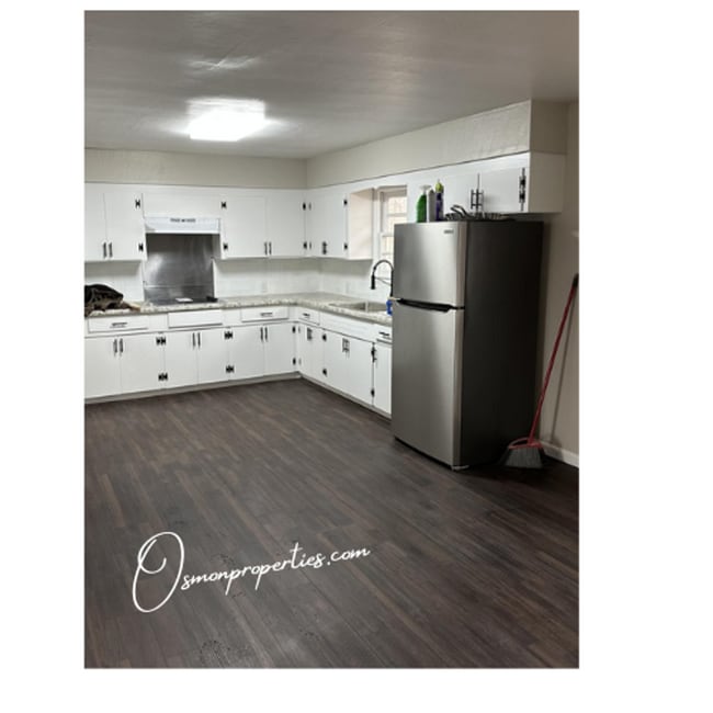 Building Photo - 6535 US-62 BUS