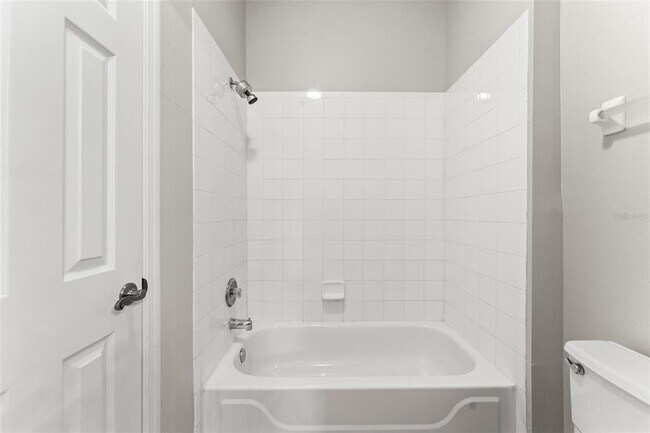 Building Photo - 1224 S Hiawassee Rd