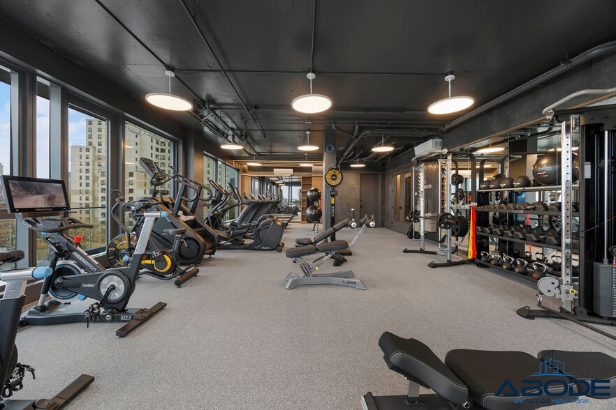 Building Photo - Baltic House