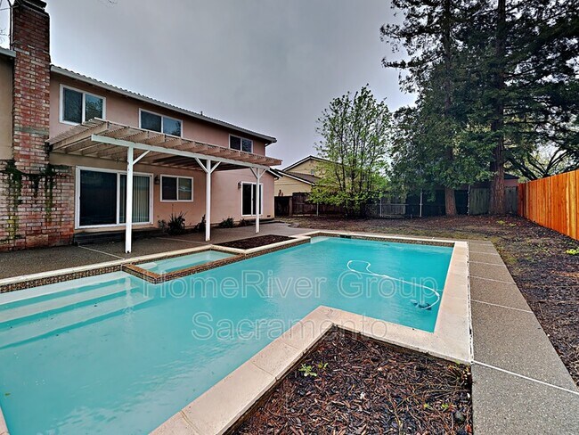 Building Photo - 431 Windward Way