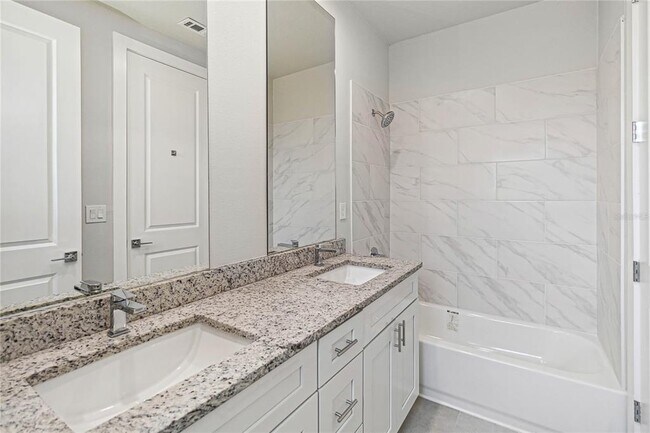 Building Photo - 7554 Sunflower Cir