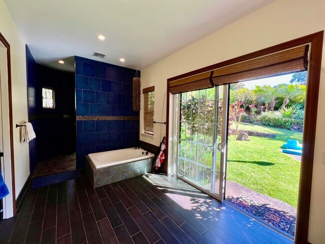 Building Photo - Oceanview Luxury Estate | Steps to the Beach | Private Pool & Spa