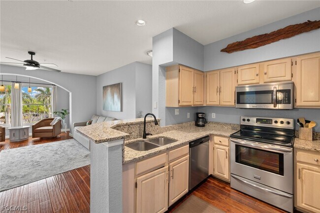 Building Photo - 23710 Walden Center Dr