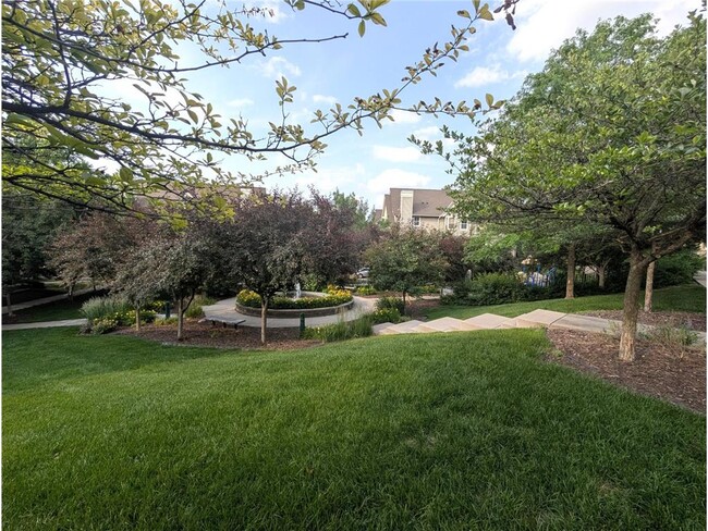 Building Photo - 8391 Townsend Dr