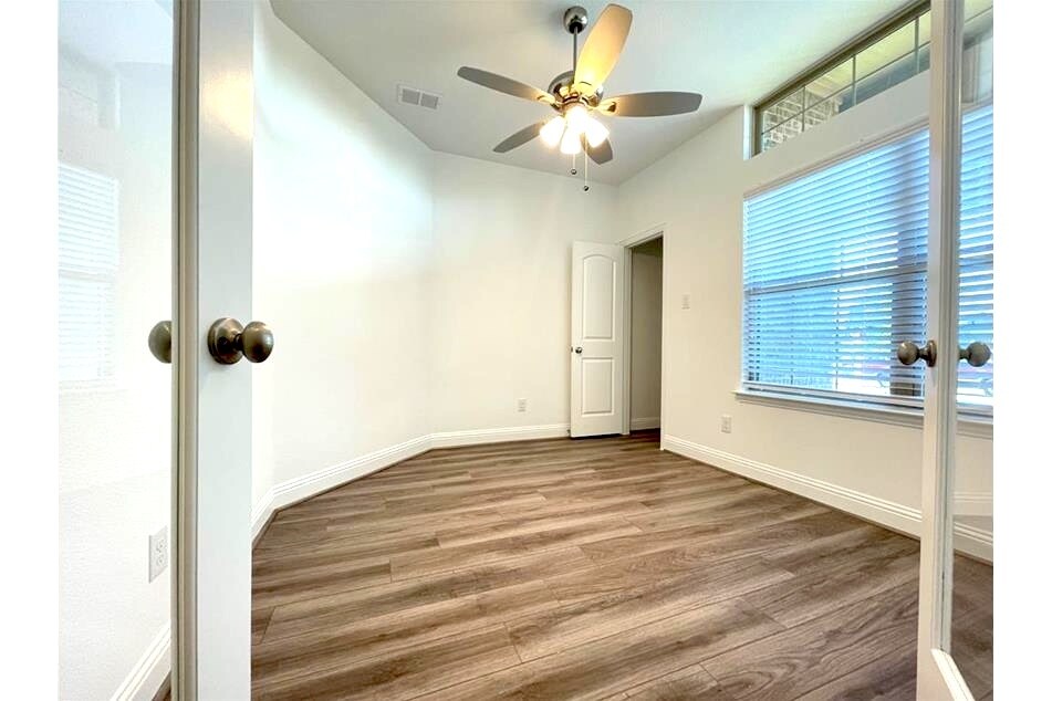 Building Photo - 2818 Diamondback Dr