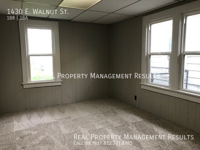Building Photo - 1430 E Walnut St