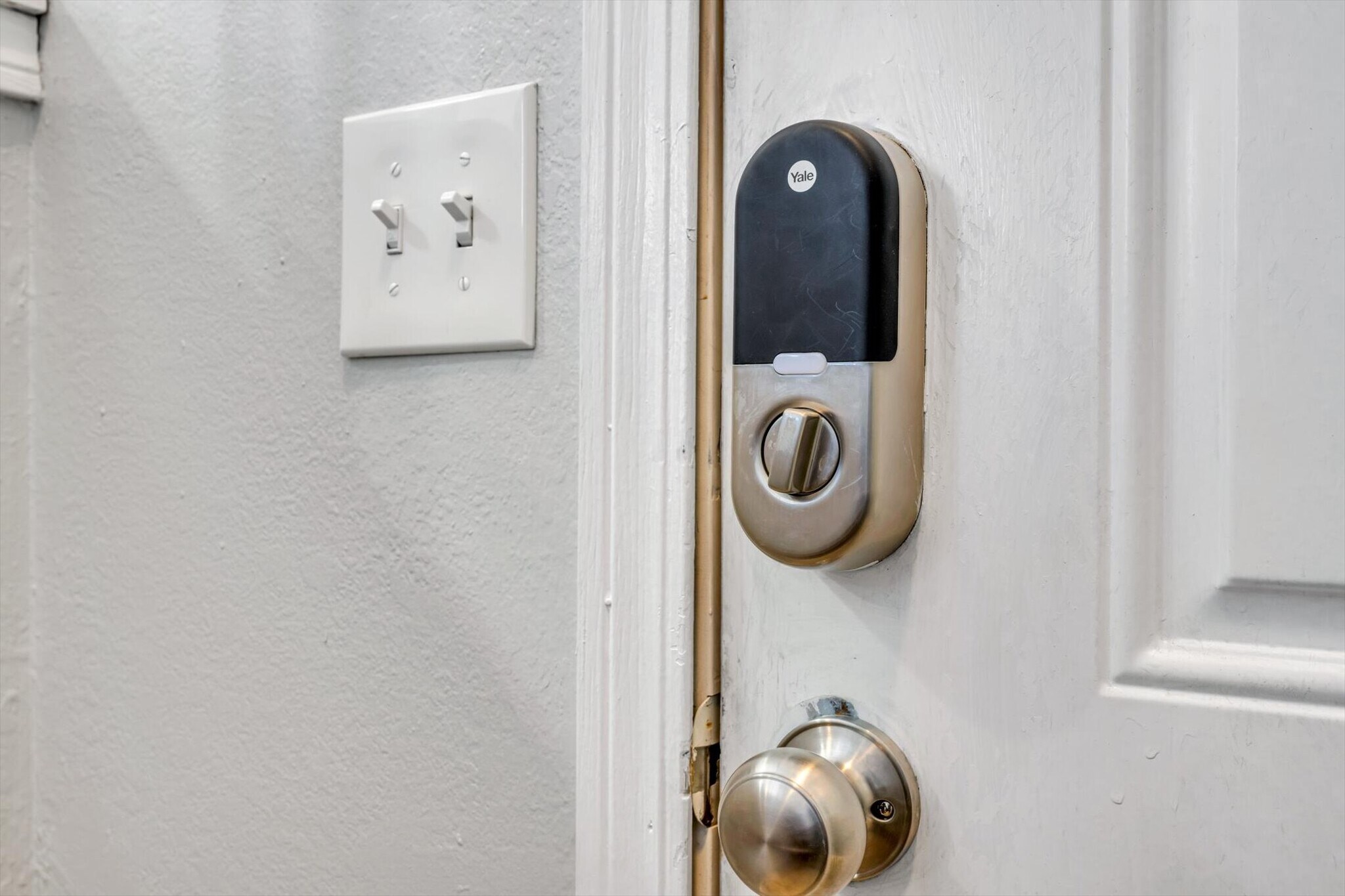 Building Photo - 11 Carriage Lane