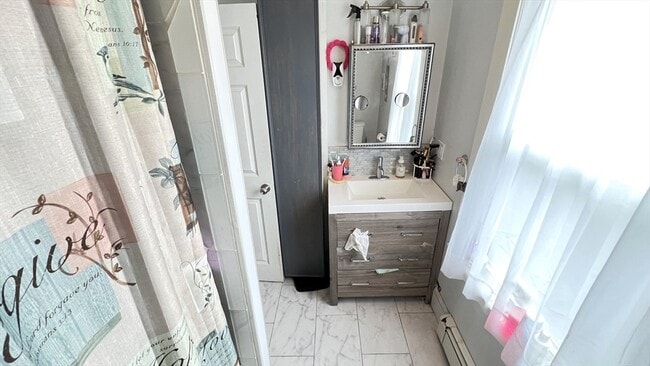 Building Photo - 3 Mill St Ct