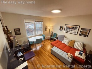 Building Photo - 402 Highland Ave