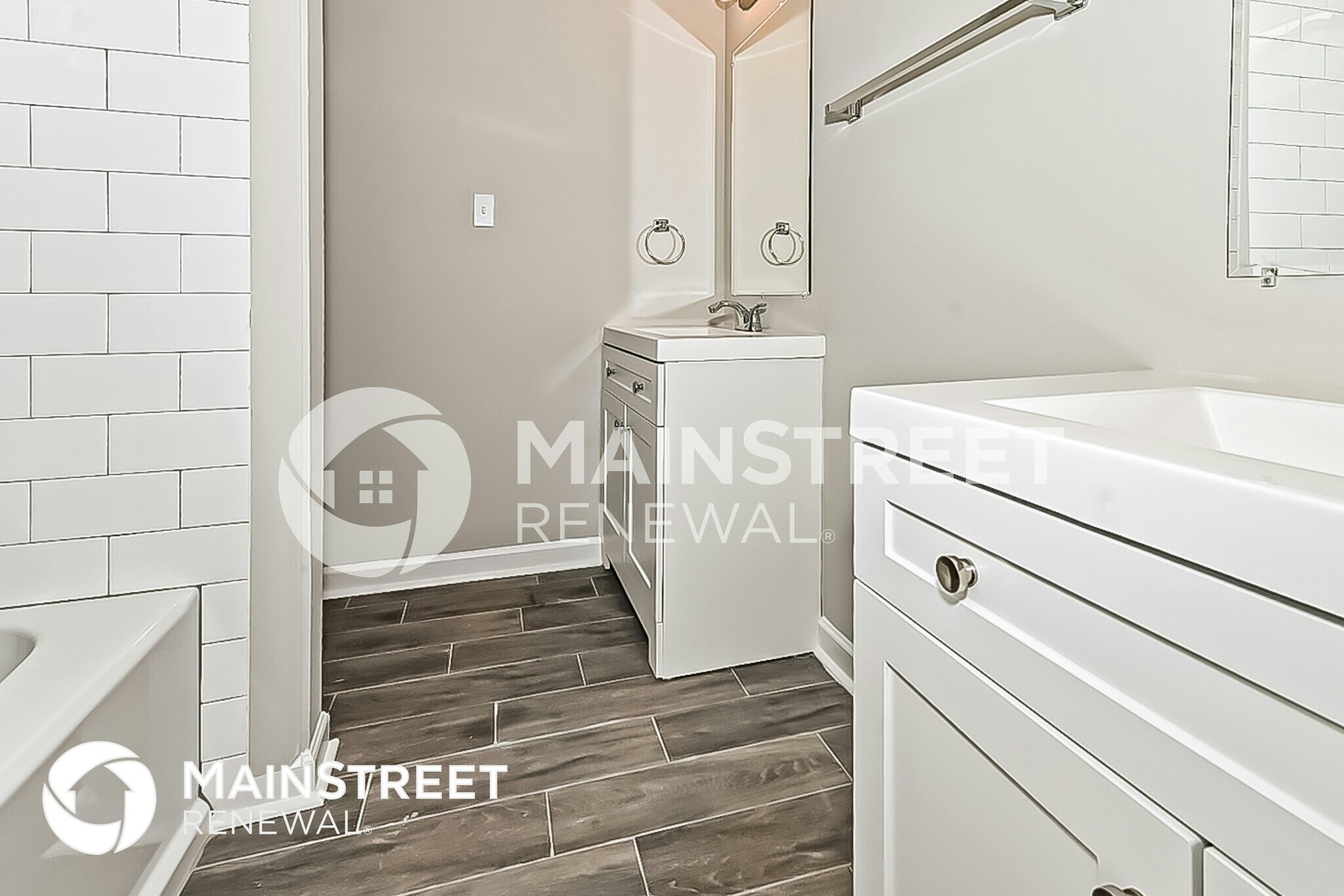 Building Photo - 7145 Peppermill Ln