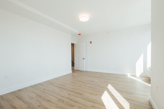 Building Photo - 67 Dr Martin Luther King Jr Blvd