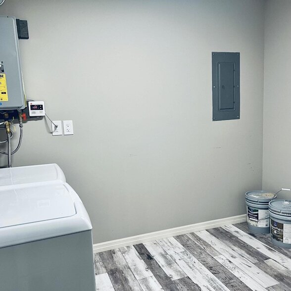 Building Photo - 530 SW Prima Vista Blvd