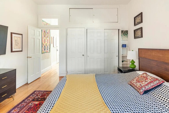 Building Photo - 1709 New Hampshire Ave NW