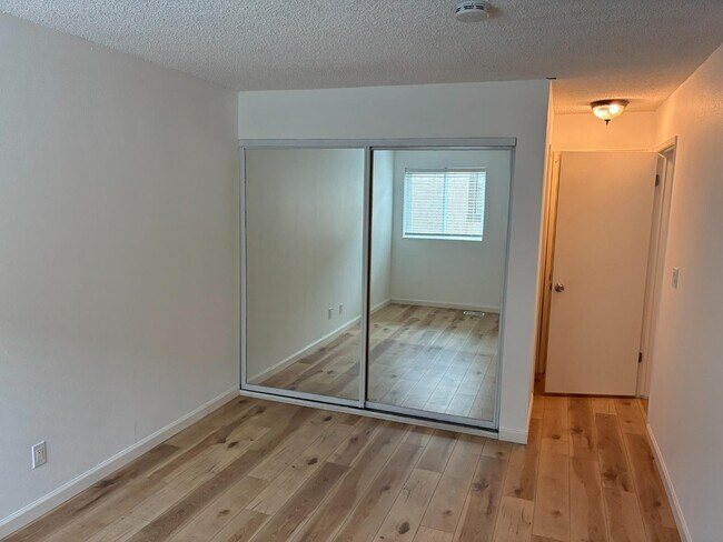 Building Photo - 3550 Carter Dr