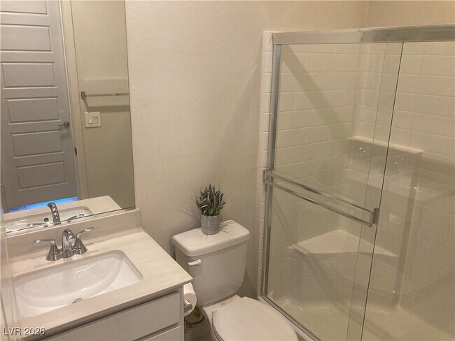 Building Photo - 1247 Rock Hls St