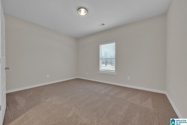 Building Photo - 615 Troubadour Ln