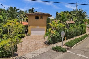 Building Photo - 1155 S Biscayne Point Rd