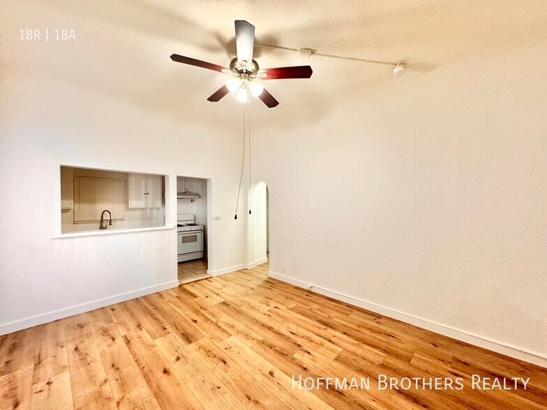 Primary Photo - 739 Normandie Ave