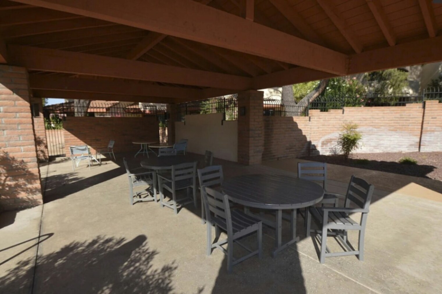 Building Photo - 10125 E Chevelon St