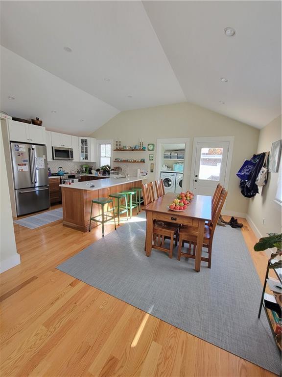 Building Photo - 33 Sakonnet Dr