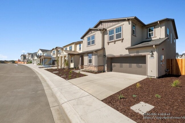 Building Photo - 3335 Cascade Dr