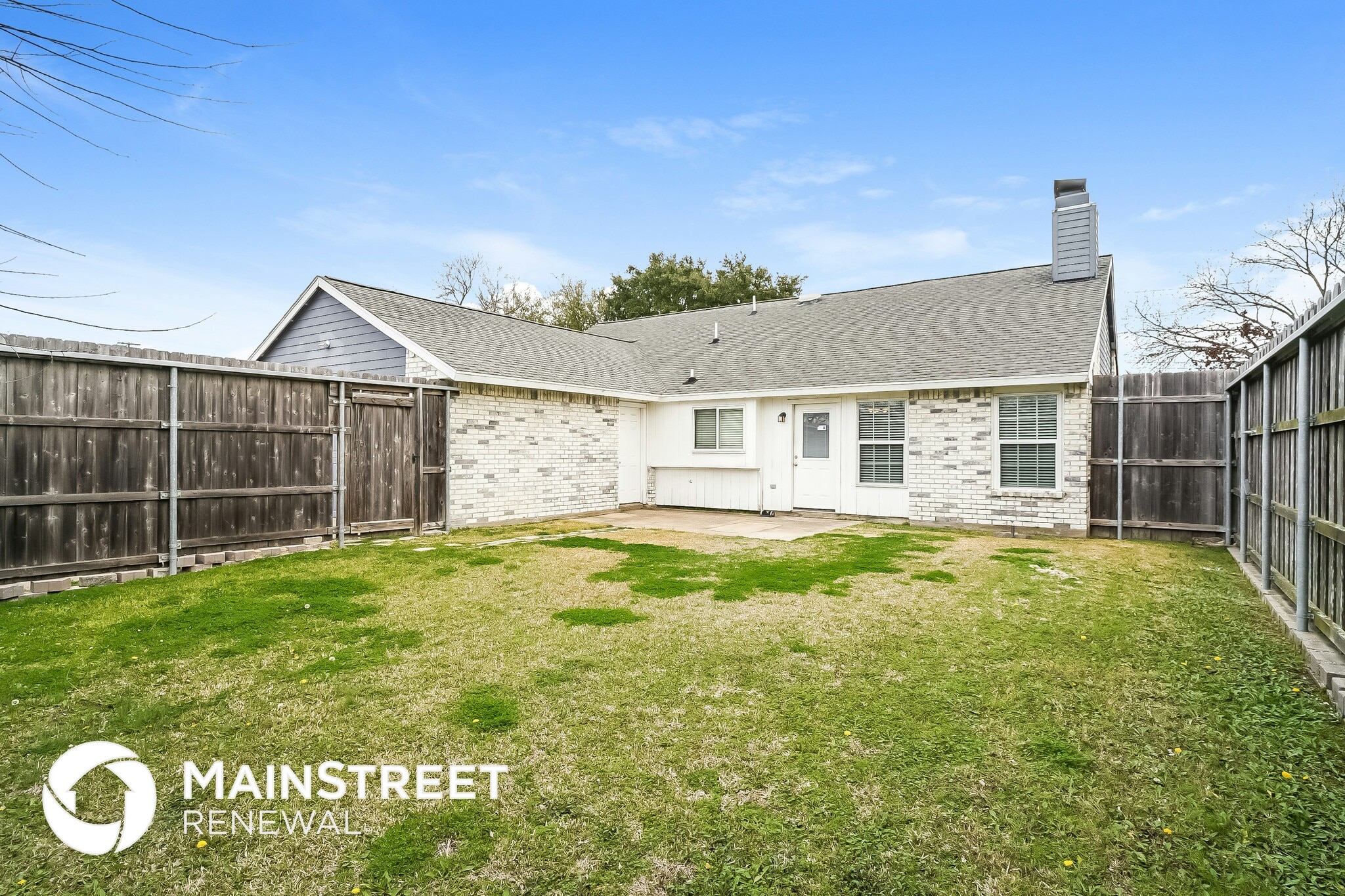 Building Photo - 6205 Scenic Dr