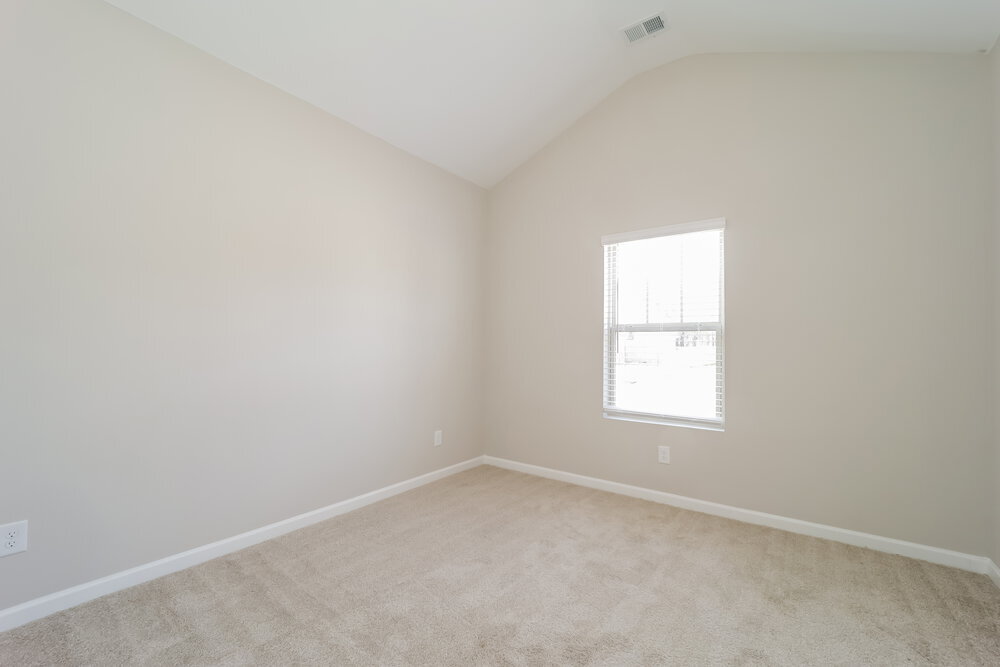 Building Photo - 309 Spruce Creek Ln