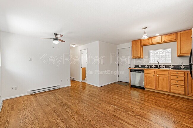 Building Photo - 3713 Wolff St