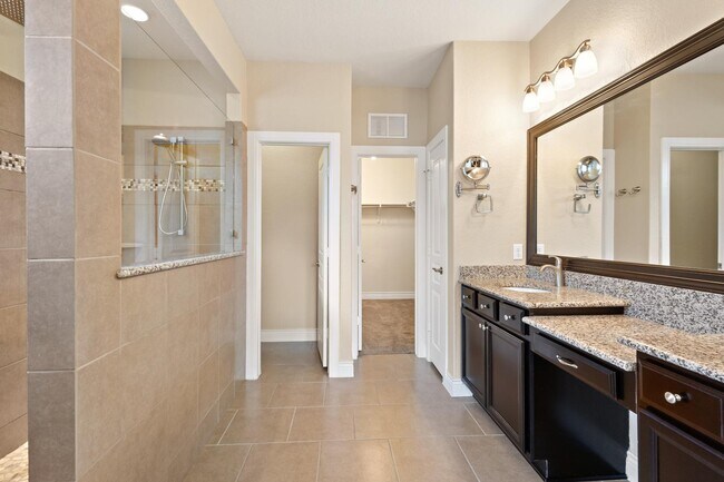 Building Photo - 3502 Roadstead Way