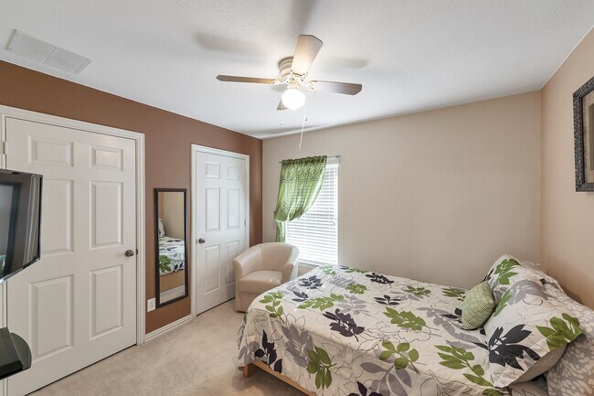 Building Photo - 16222 Wilmington Park Ln