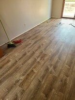 Building Photo - 2044 Bradley St