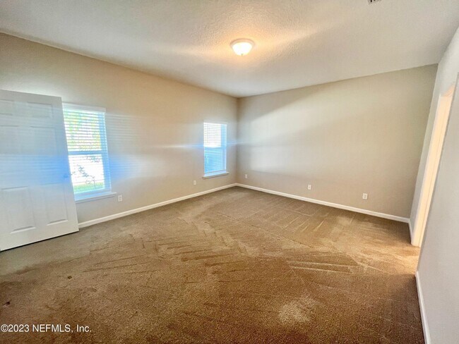 Building Photo - 2117 Hawkeye Pl
