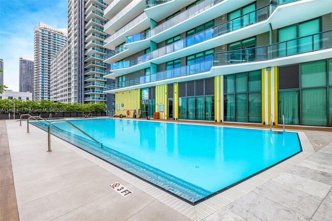 Building Photo - 1300 S Miami Ave
