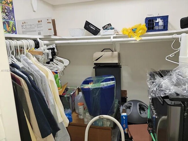 Building Photo - 11731 SW 112th Terrace