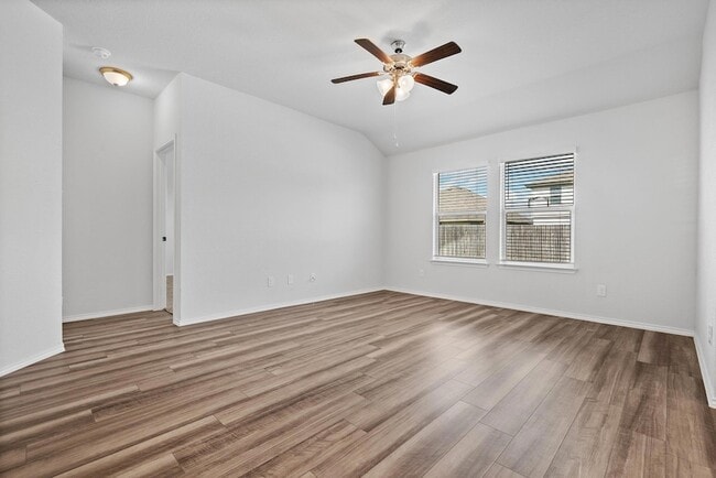 Building Photo - 229 Reagor Dr