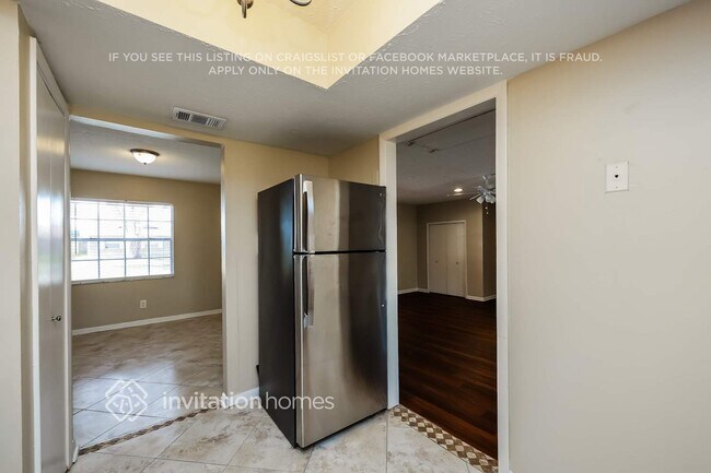 Building Photo - 5205 Garner Pl