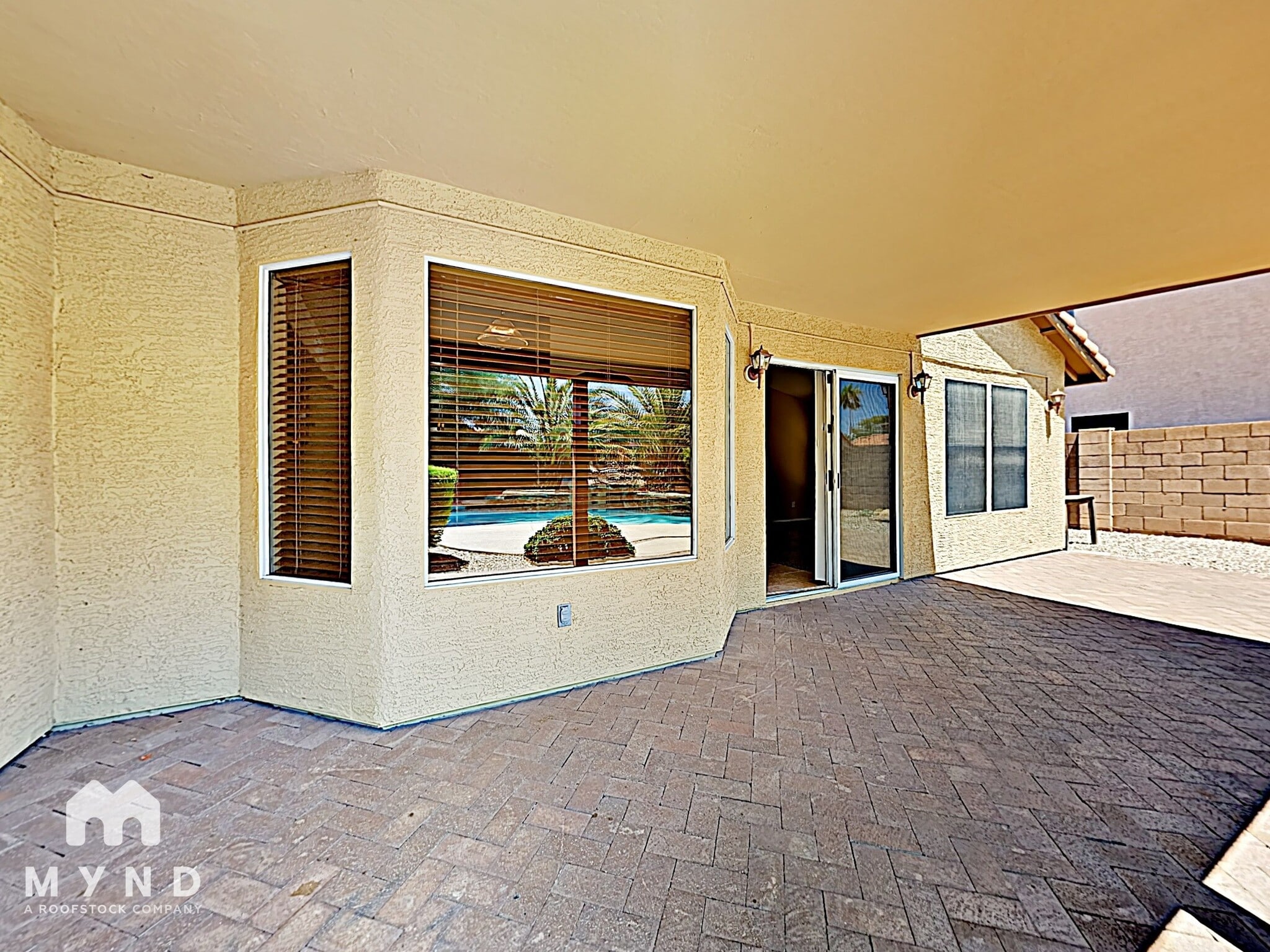 Building Photo - 1723 W Boston St