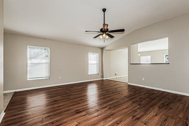 Building Photo - 2126 Hunters Greene Dr