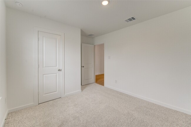 Building Photo - 9047 Rose Water Trl