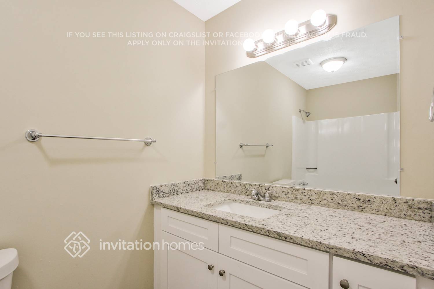 Building Photo - 3677 Tarragon Dr