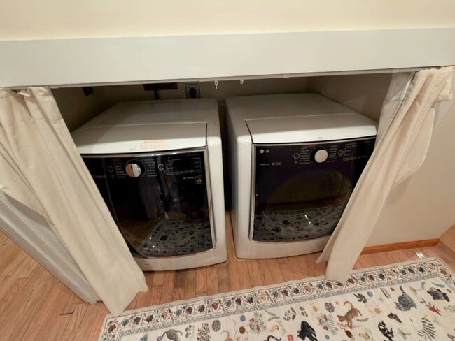 Building Photo - 3148 College Ave