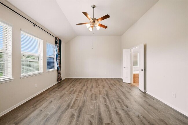 Building Photo - 3022 Aloria Hls Trl