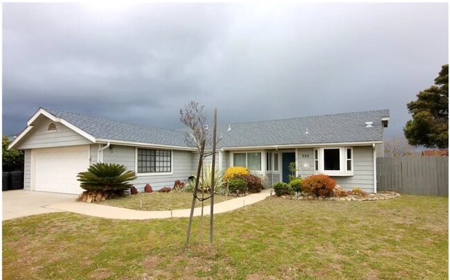 Building Photo - 922 Cossa Ct