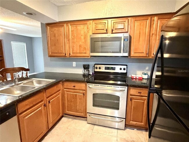 Building Photo - 564 Breckenridge Vlg