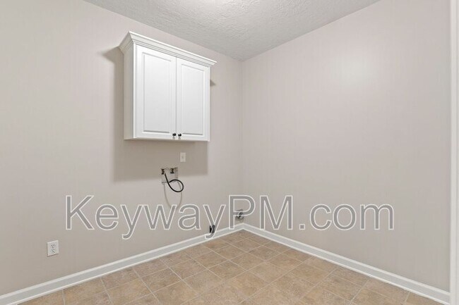 Building Photo - 5216 Tilton Dr
